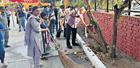 Bharatiya Janata Party Chandigarh pays floral tribute on the birth anniversary of Dr Ambedkar
