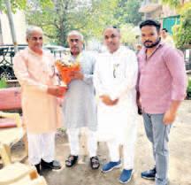 Pala Ram Saini invites Sanjay Joshi for Jyotiba Phule Jayanti celebration in Kaithal