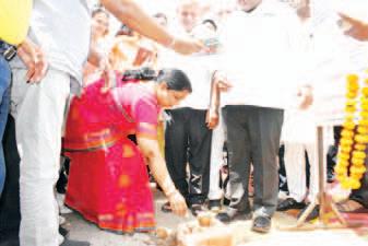 Renu Bala Gupta inaugurates construction of lane adjoining old grain market
