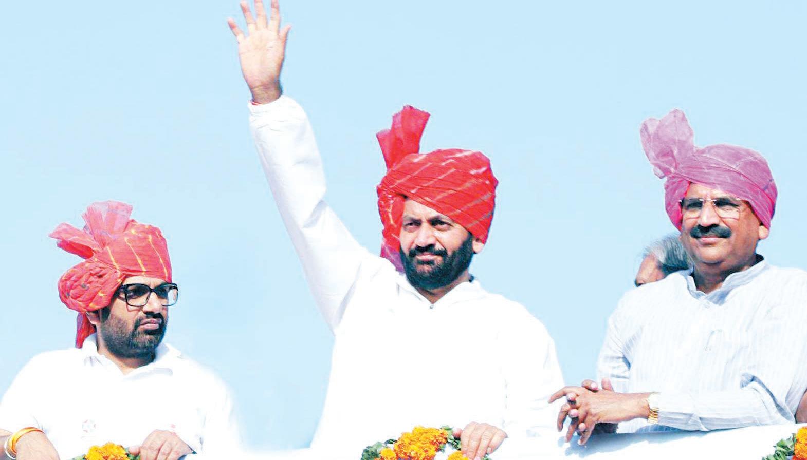 Hry CM flags off 'Drug-Free Haryana Cyclothon 2.0' from Jind