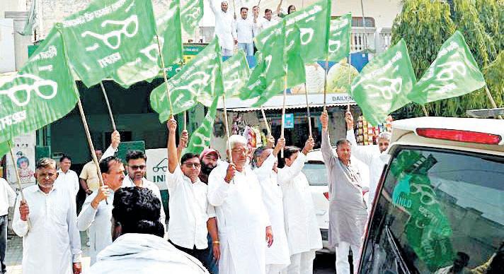 Tau Devi Lal increased prestige of Haryana at world level: Surjeet Shamgarh