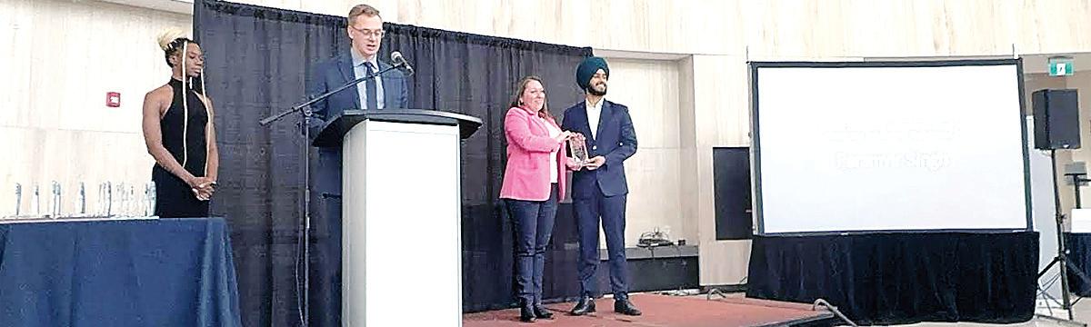 Karnal’s Paramvir Singh honoured with prestigious UTM leadership achievement award at University of Toronto