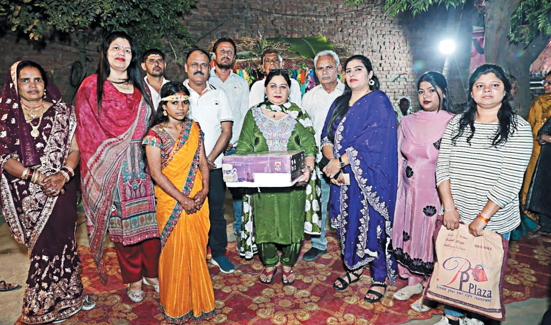 Duty of social organisations to help financially in marriage of needy: Hardeep Rana