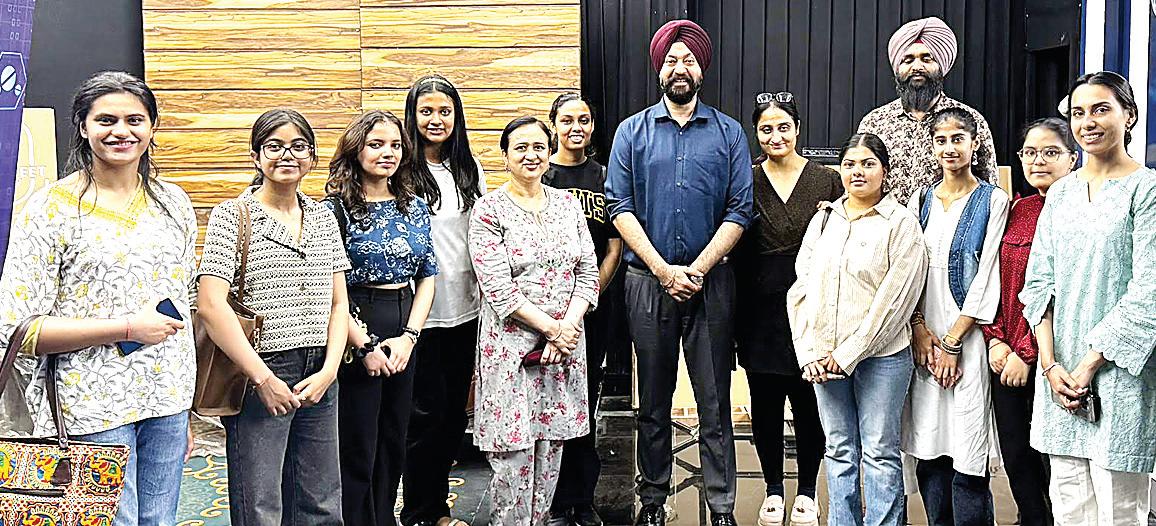 MCM’s aspiring media professionals experience TV broadcasting operations