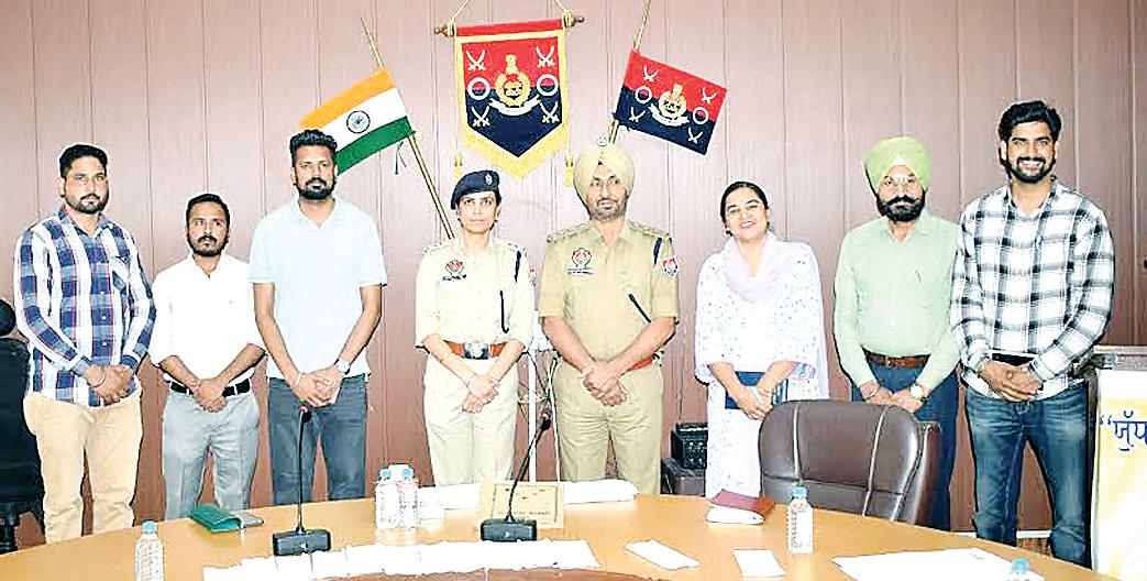 50 missing mobile phones traced down by Ludhiana police