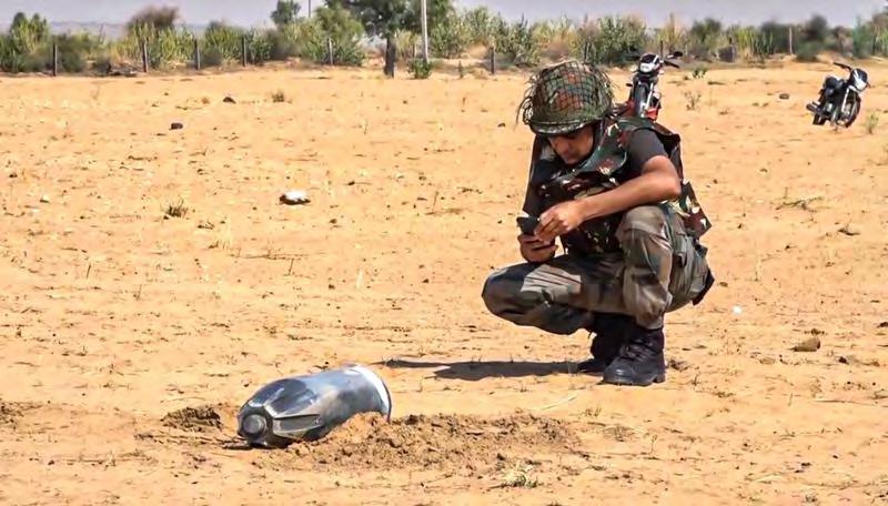 India and Pakistan agree to 'full and immediate' ceasefire