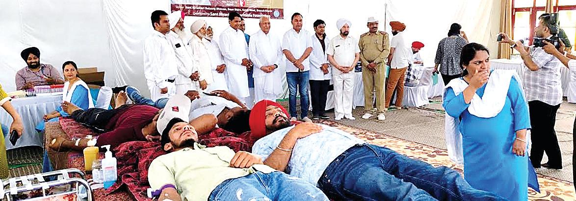 176 Nirankari devotees and citizens donate blood in Kharar