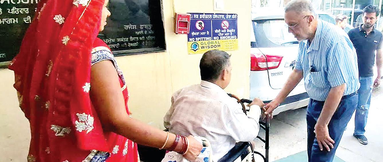 Govt to enroll 1,000 more doctors in state soon: Dr Balbir Singh