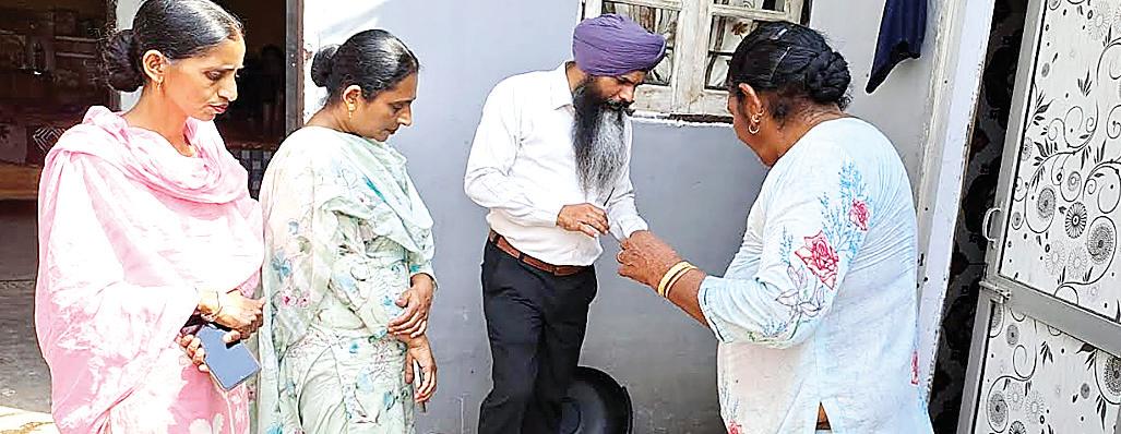 Health department observes National Dengue Day in Village Kothe Khanjuran