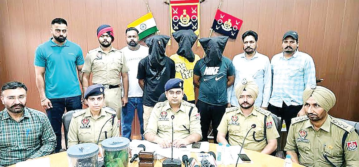 Ludhiana police Nab 3 drug peddlers with 301g heroin in Jagraon