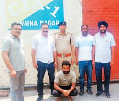 Crime Branch-1 arrests accused with country-made pistol and live cartridge