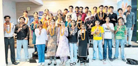 Students of Class 10 of Evergrey High School perform excellently in board’s examination