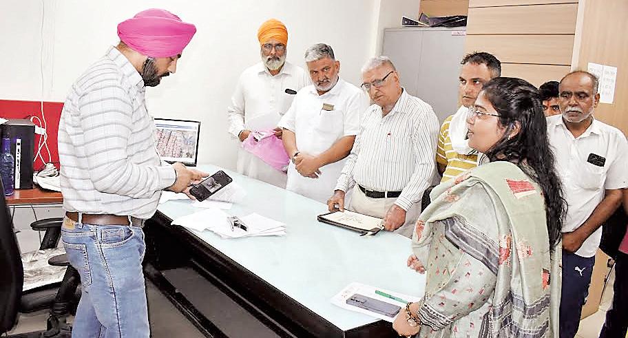 Municiapl Commissioner gives instructions to work on time, prepare action taken report and maintain records