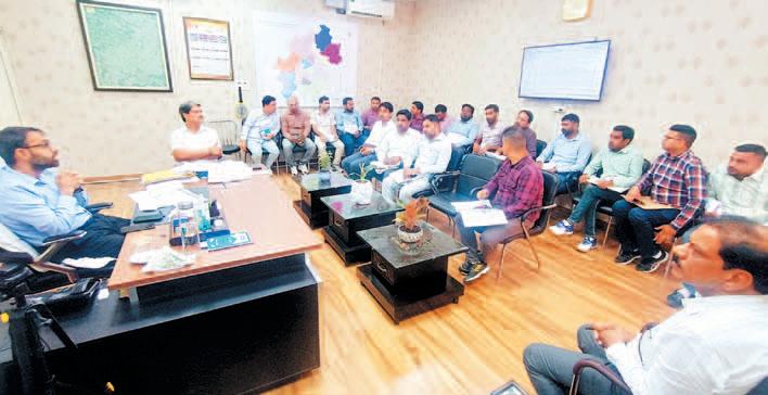 Give speed to big projects and development works underway: Akhil Pilani