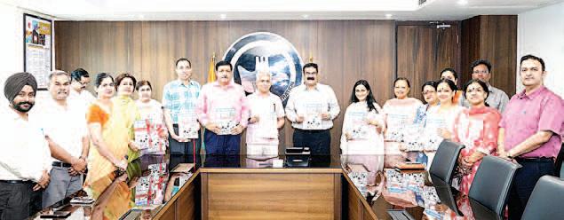 Chief Secretary, UT Chandigarh launches Class 10+1 admission prospectus