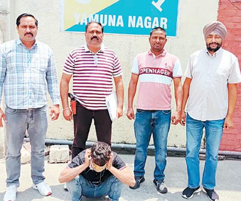 Youth held for snatching