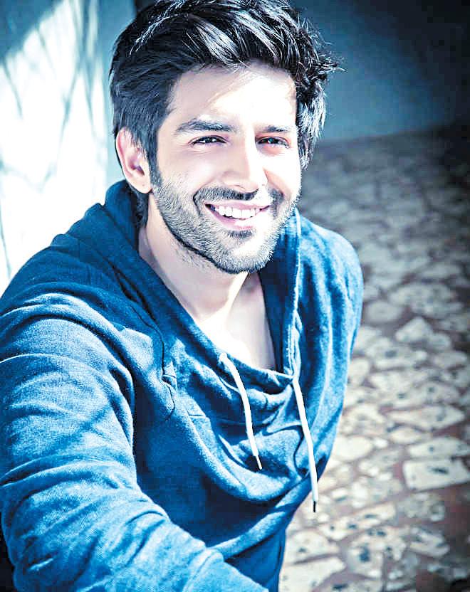 Kartik Aaryan heads to Europe for shoot of “Tu Meri Main Tera, Main Tera Tu Meri