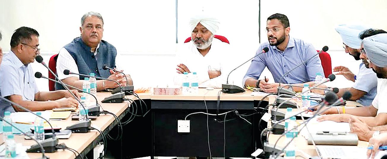 Govt mandates zero tolerance policy on Illicit liquor: Harpal Cheema