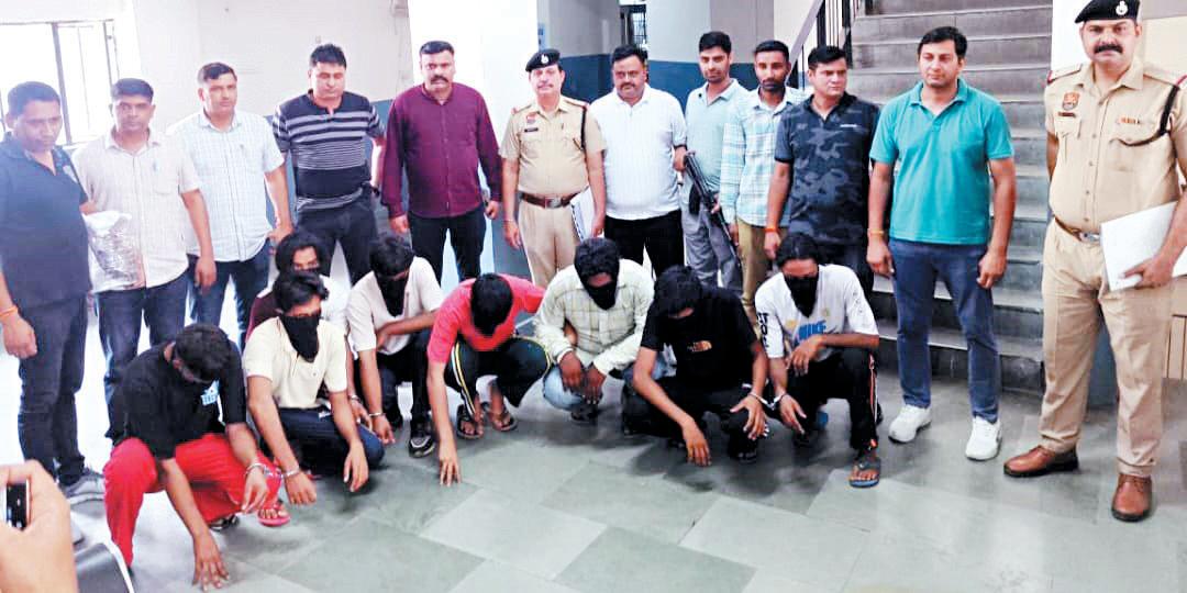 Eight arrested in yuria loot case from warehouse in Yamunanagar