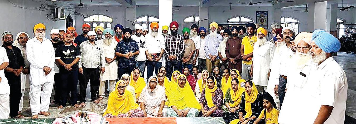 Monthly meeting of Doaba Kisan Committee Punjab District Pathankot held