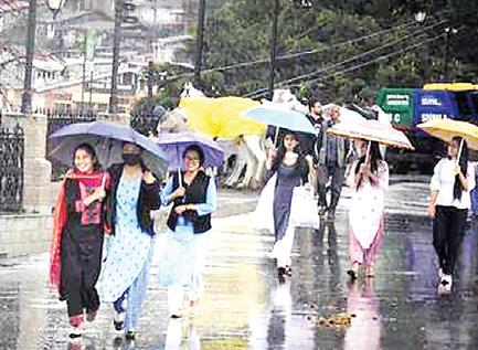 Pre-monsoon showers likely to bring respite from sweltering heat: IMD