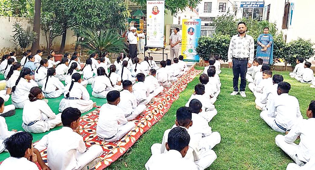 Nivedita Public School organises Sahaja Yoga Day