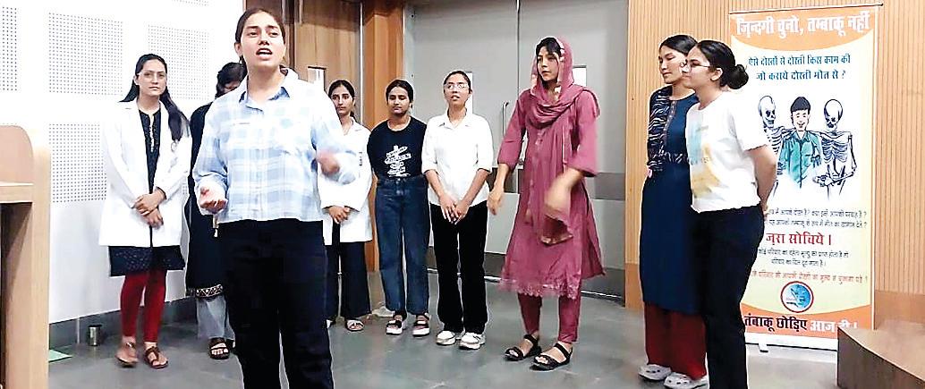 AIIMS Bilaspur spreads mental health awareness on World Schizophrenia Day
