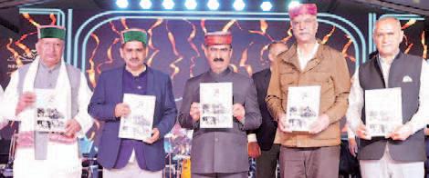 CM presides over closing ceremony of the International Shimla Summer Festival