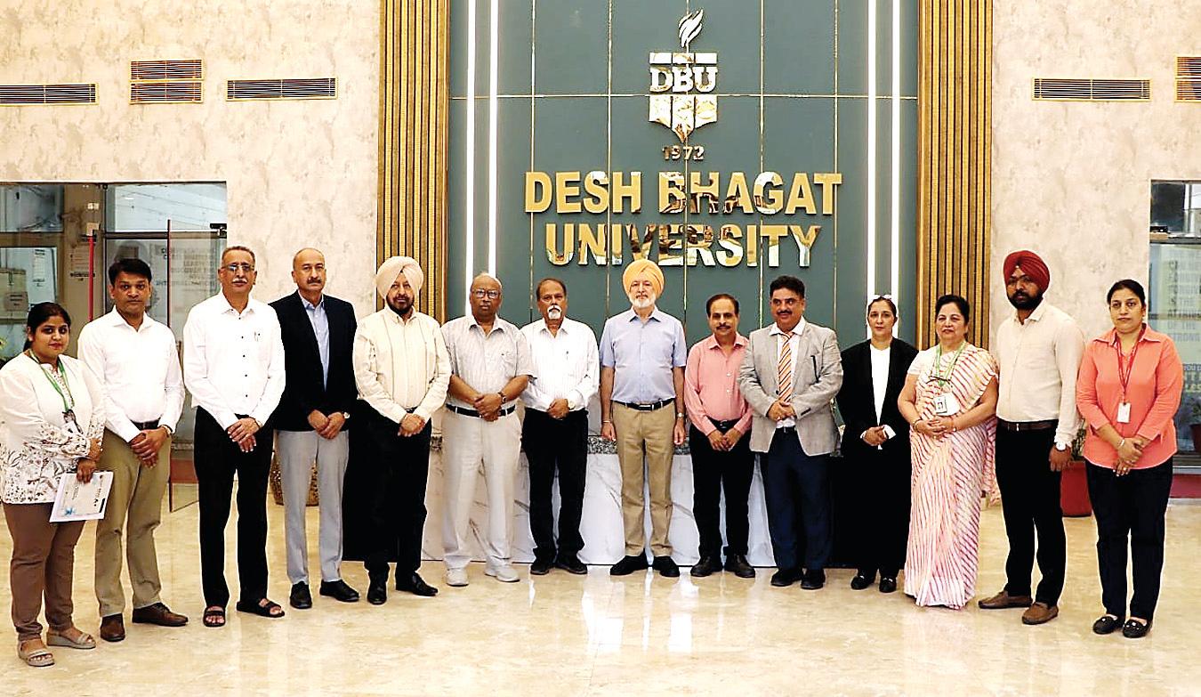 DBU hosts delegation of VCs and directors under peer learning initiative by Governor