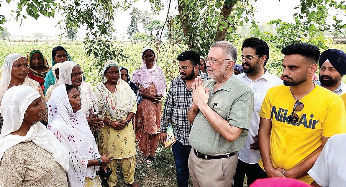 Dr. Balbir Singh reviews pond cleaning work in villages Baran and Nandpur Kesho