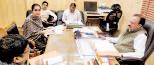 Need for promoting handicrafts, handloom products: Industries Minister
