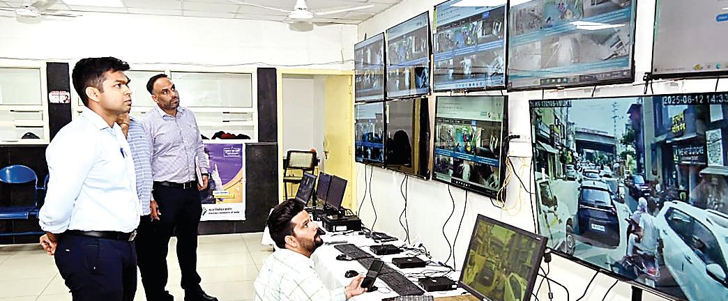 DEO Himanshu Jain inspects integrated Election Control centre, complaint cell