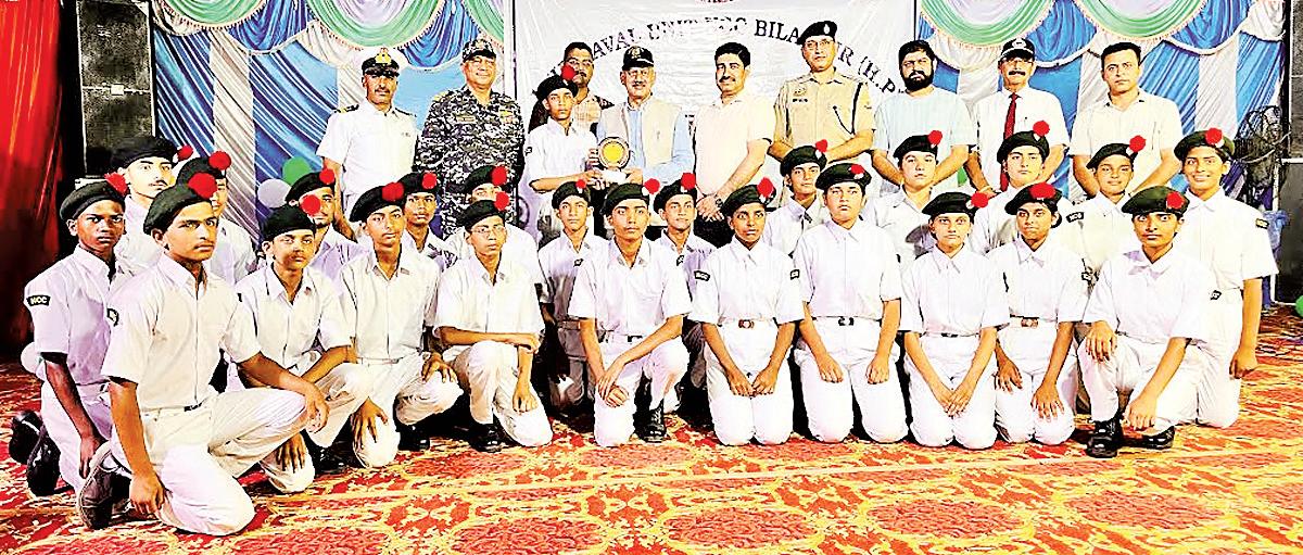 NCC Naval camp concludes with zeal at JNV Kothipura; Minister Rajesh Dharmani honours cadets and champions patriotism