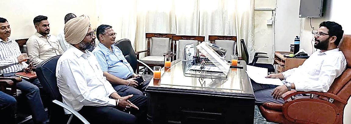CJM holds meeting with officials of various departments