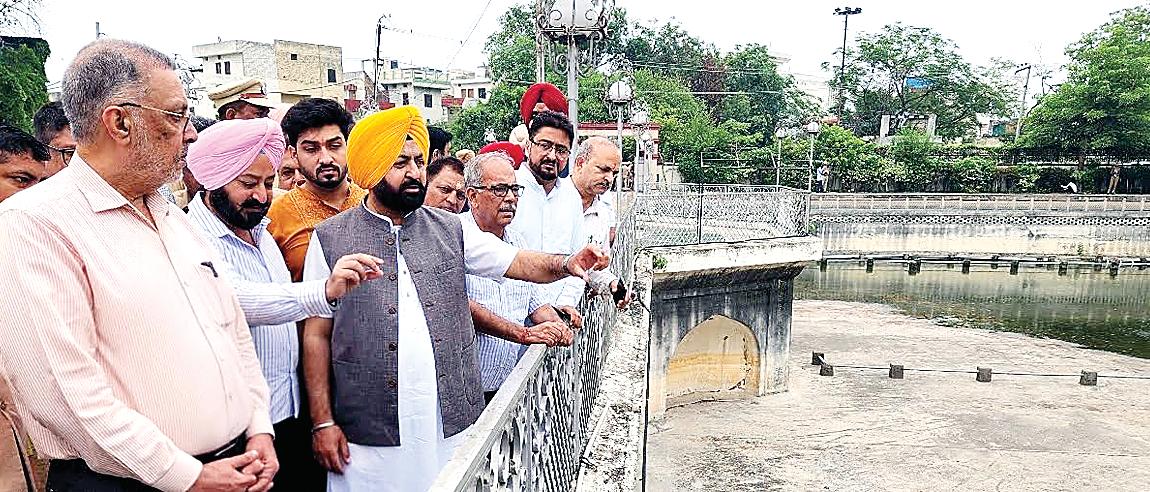 Shri Kali Devi temple’s sacred sarovar gets fresh water after decades