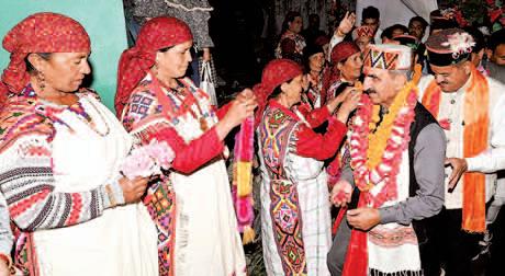 CM participates in 'Sarkar Gaon Ke Dwar' programme in Baga-Sarahan