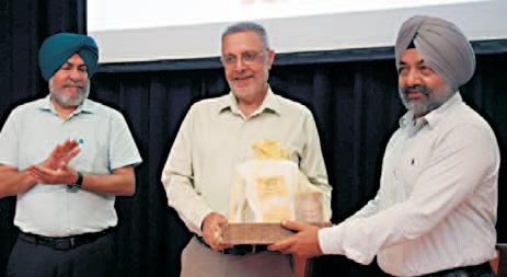 Health minister advocates for natural food practices at world food safety day event