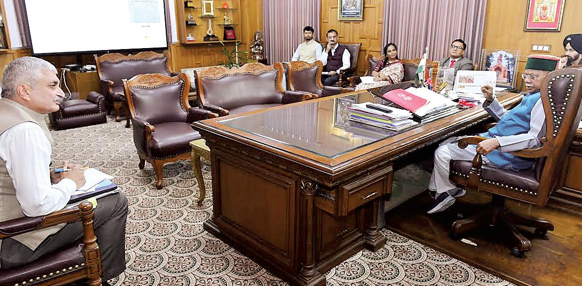 Governor reviews progress of TB elimination campaign in Himachal