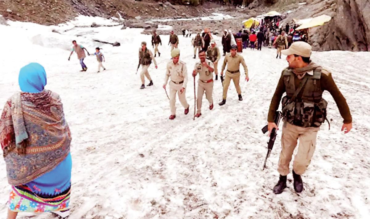 Flood mock drill held in Pahalgam to bolster Amarnath Yatra preparedness