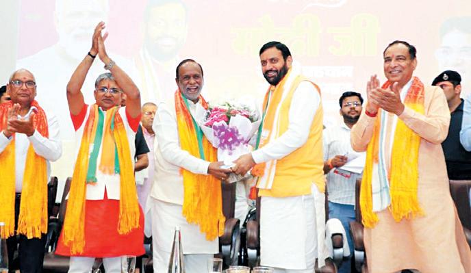 Congress always did injustice to OBC community, BJP government gave respect and right: Madan Chauhan