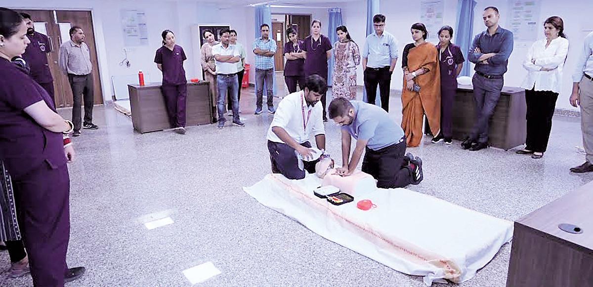 AIIMS Bilaspur pioneers statewide emergency response training with national life support course