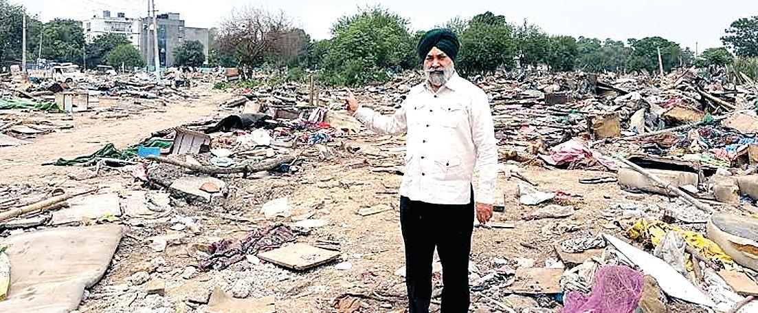 Kuljit Singh Bedi writes to DC over growing pressure on Mohali due to removal of jhuggis from Chandigarh