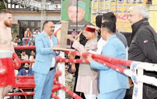 Governor inaugurates international boxing championship at Ridge Shimla