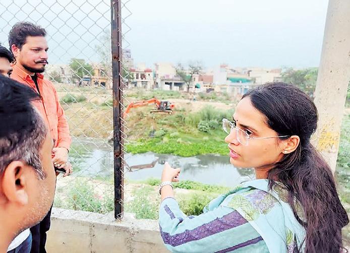 DC inspects flood control measures along Patiala’s Chotti and Vadi Nadi