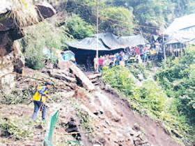 Landslide on Yamunotri walking route; 1 injured, 2 feared trapped