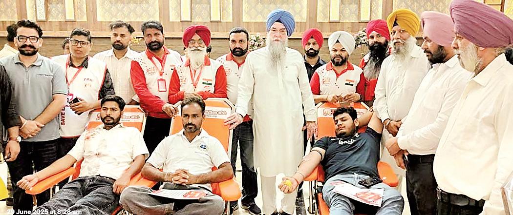 Speaker Sandhwa attends Mission 1313 blood donation camp as chief guest