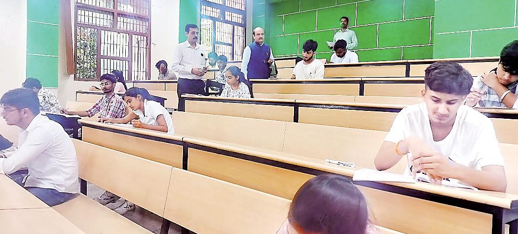 KU ensures transparent conduct of admission 2025 entrance examinations: VC