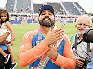 You tell me, don't want to look: Rohit recallsSuryakumar's catch check moment in T20 WC 2024 final