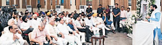CM Saini expresses condolences on demise of former Gujarat CM Vijay Rupani