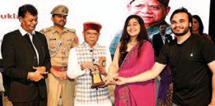 Governor applauds talent and culture at Dental College Fest